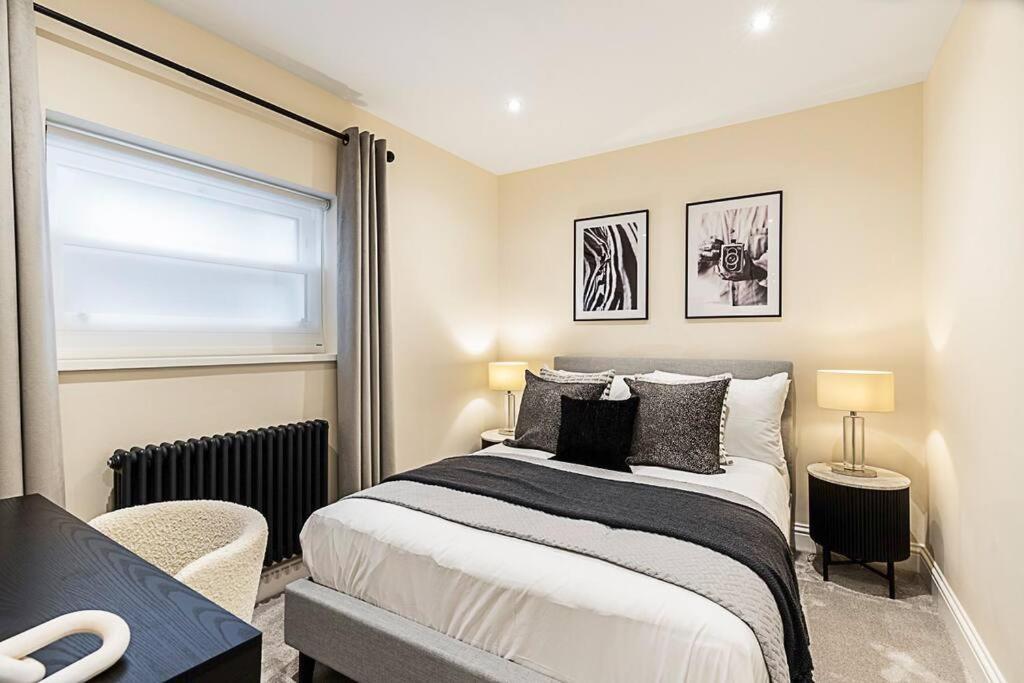 Urban Chic 2-bedroom Mews Escape *