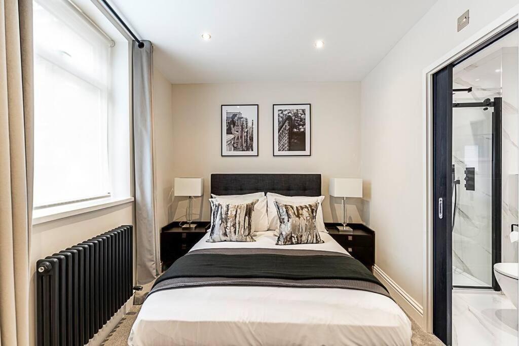 Urban Chic 2-bedroom Mews Escape Londra