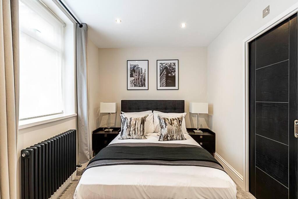 Urban Chic 2-bedroom Mews Escape * Londra