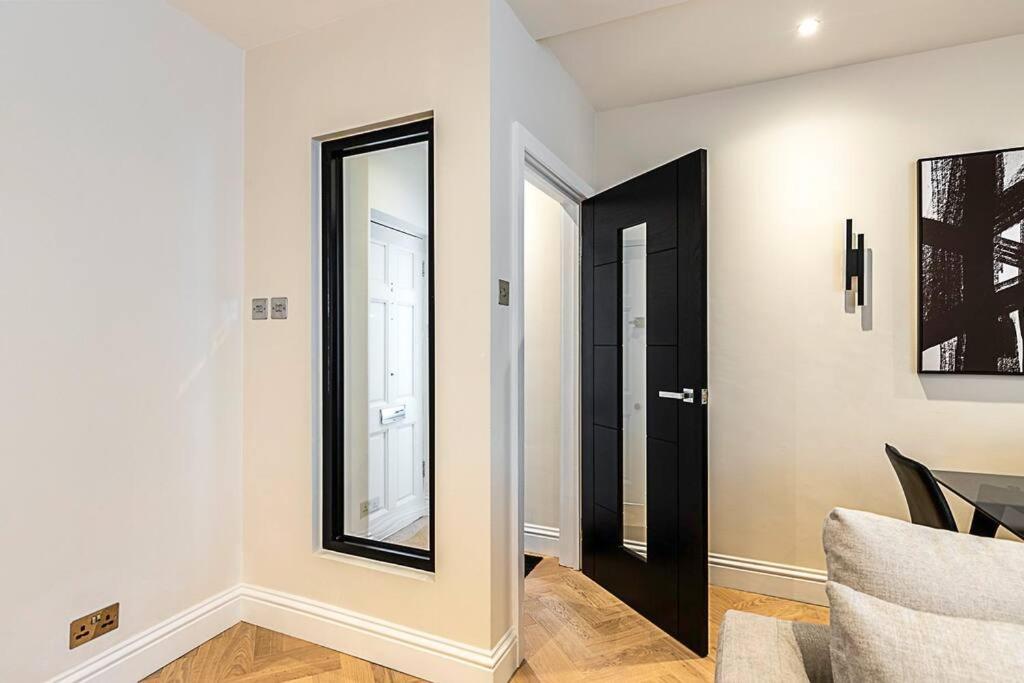 Appartamento Urban Chic 2-bedroom Mews Escape
